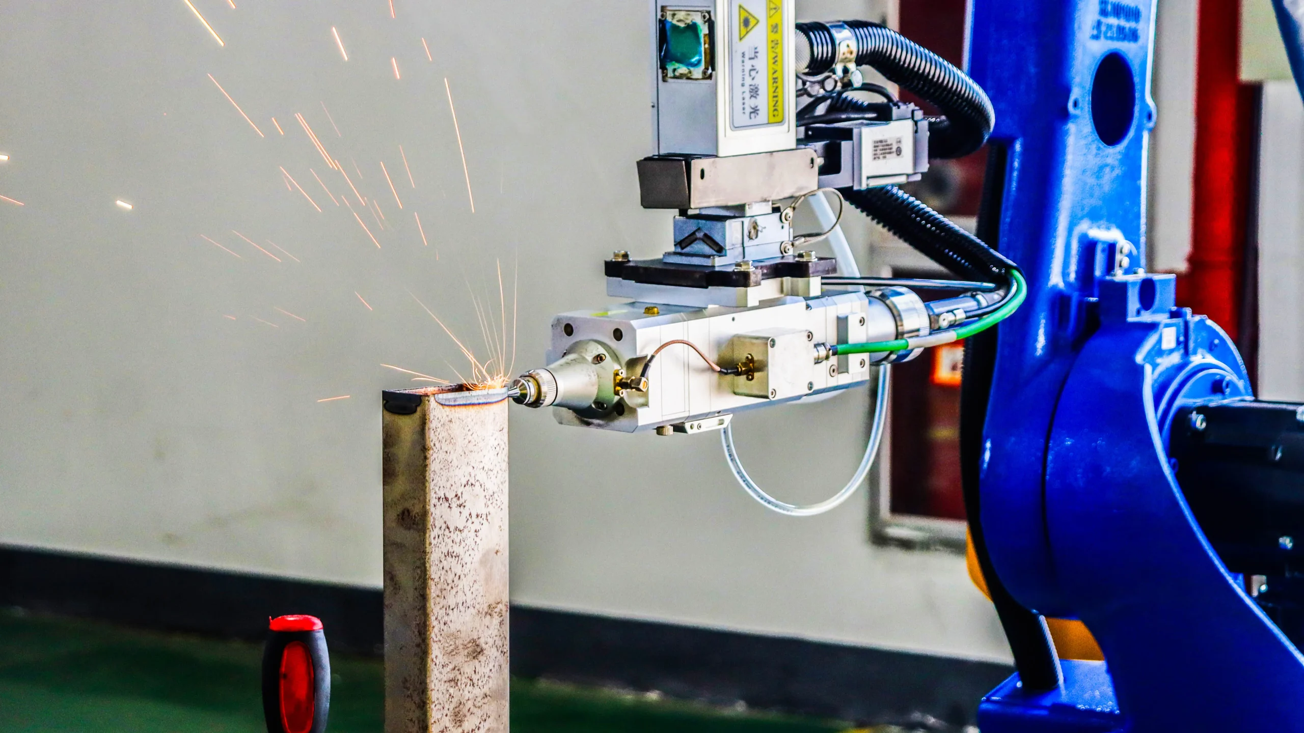 Laser Cutting Robot scaled